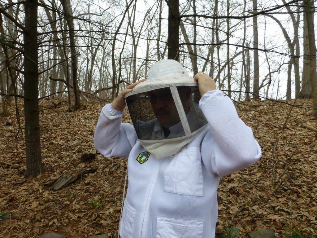 Why You Need the Ultra Breeze Beekeeping Suit For Your Next Beekeeping Trip